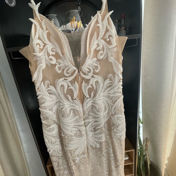BRAND NEW WEDDING DRESS/ RECEPTION DRESS - Picture 7 of 11
